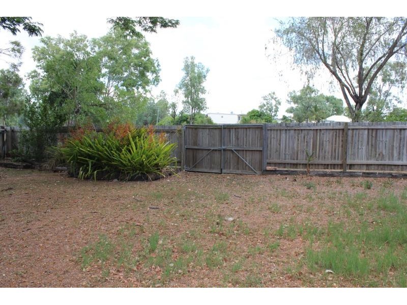 84 Bremner Street, Berserker QLD 4701